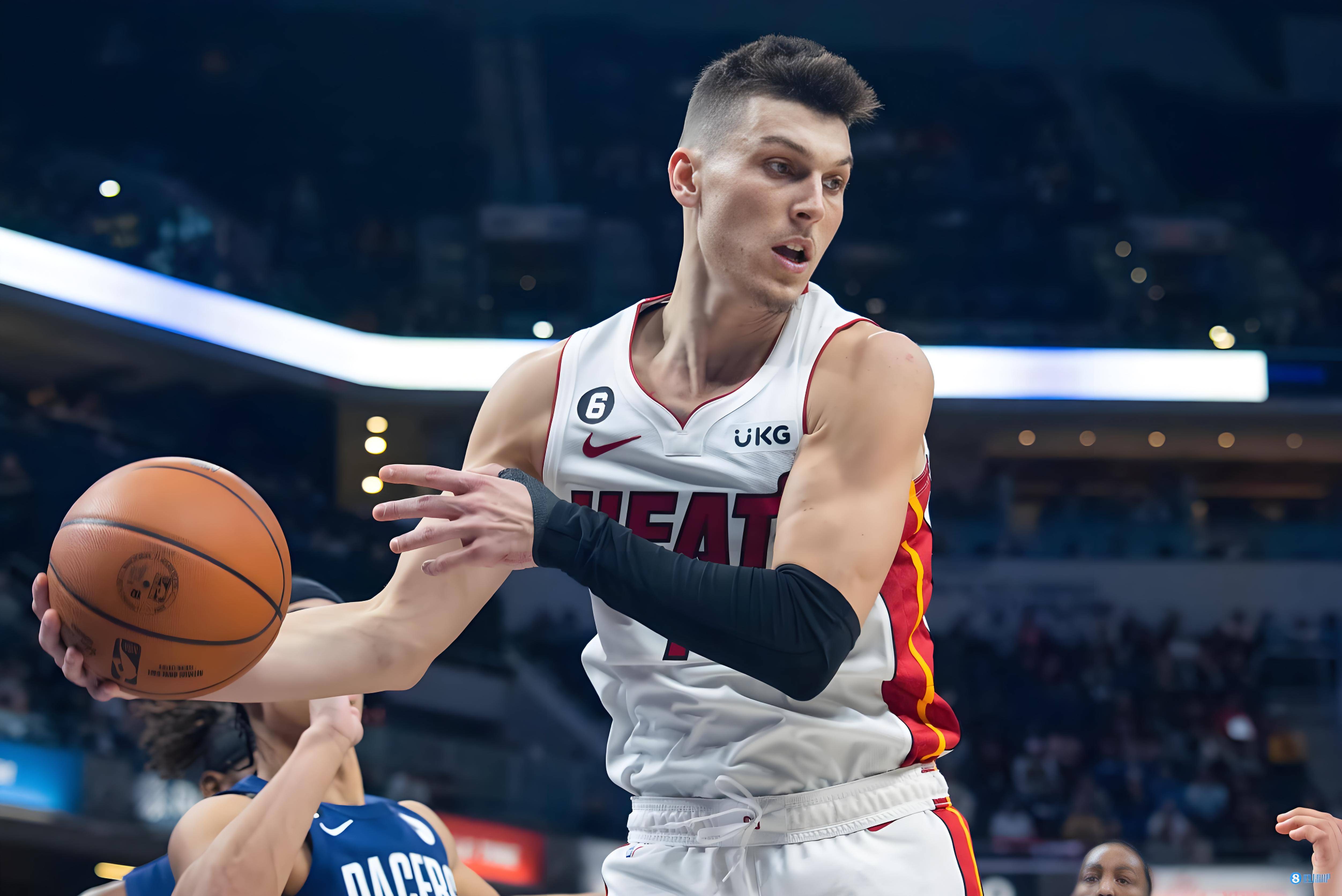 开云首页APP-热火新秀在训练中受伤，或缺席对阵骑士的比赛的简单介绍