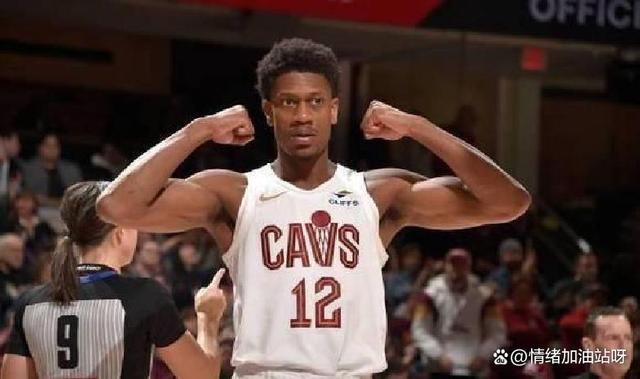 热火新秀在训练中受伤，或缺席对阵骑士的比赛的简单介绍