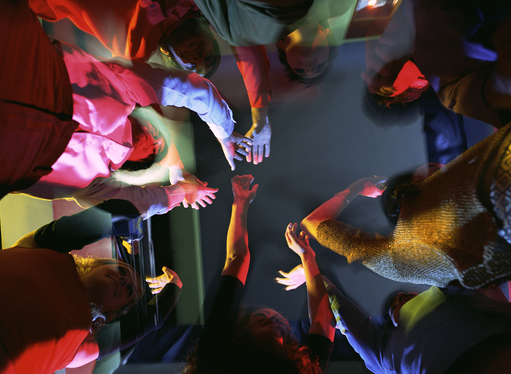 激情四射!精彩集锦震撼全场观众(激情四射指的是什么生肖) 激情四射!精彩集锦震撼全场观众(激情四射指的是什么生肖)